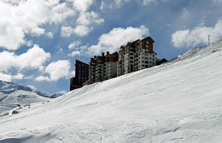 valle nevado dentro de los lugares turísticos de Chile